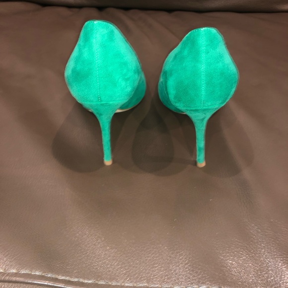 Christian Dior Stunning Emerald green suede pumps!!! Worn once. Gorgeous 💚💚 - Picture 2 of 9